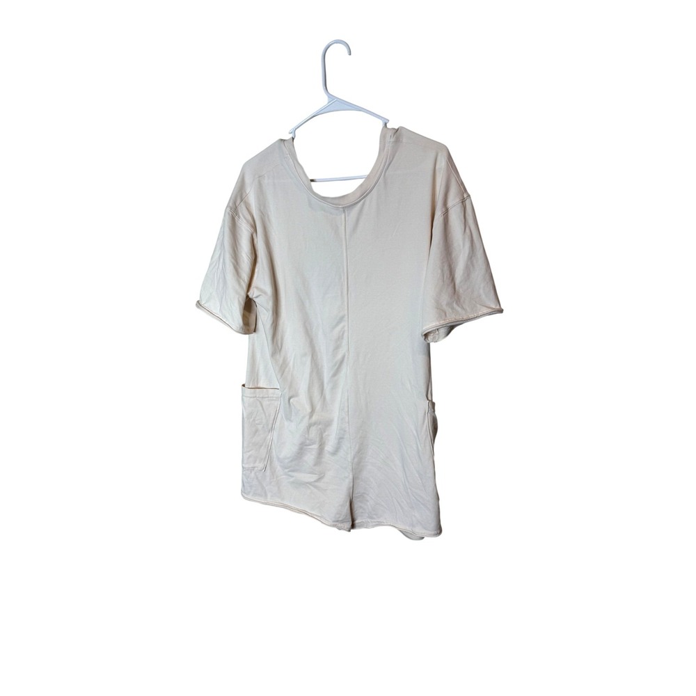 Free people Romper Womens XS cream V Neck Short Sleeve Pockets Stretch One peice